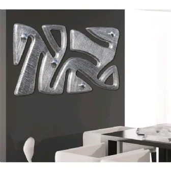 Appendiabito Tribal con foglia argento di Pintdecor
