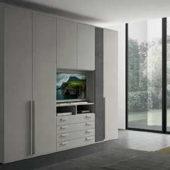 Armadio con ante battenti e vano porta TV Golf M210 in melaminico di Colombini Casa