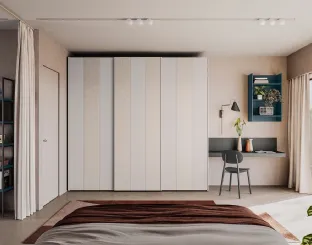 Armadio con ante scorrevoli Golf Utility 34 di Colombini Casa