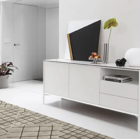 Comò York in laccato Bianco opaco con top in ceramica di Calligaris