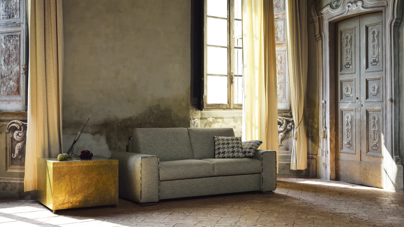 Divano letto lineare in tessuto Bob di Family Bedding