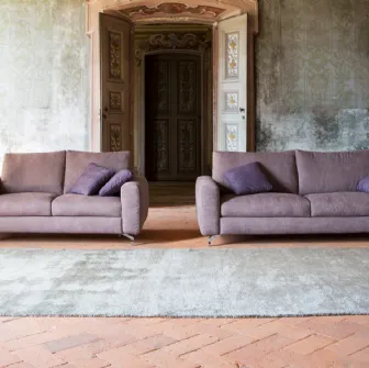 Divano in tessuto con piedini in metallo Liss Cut di Family Bedding