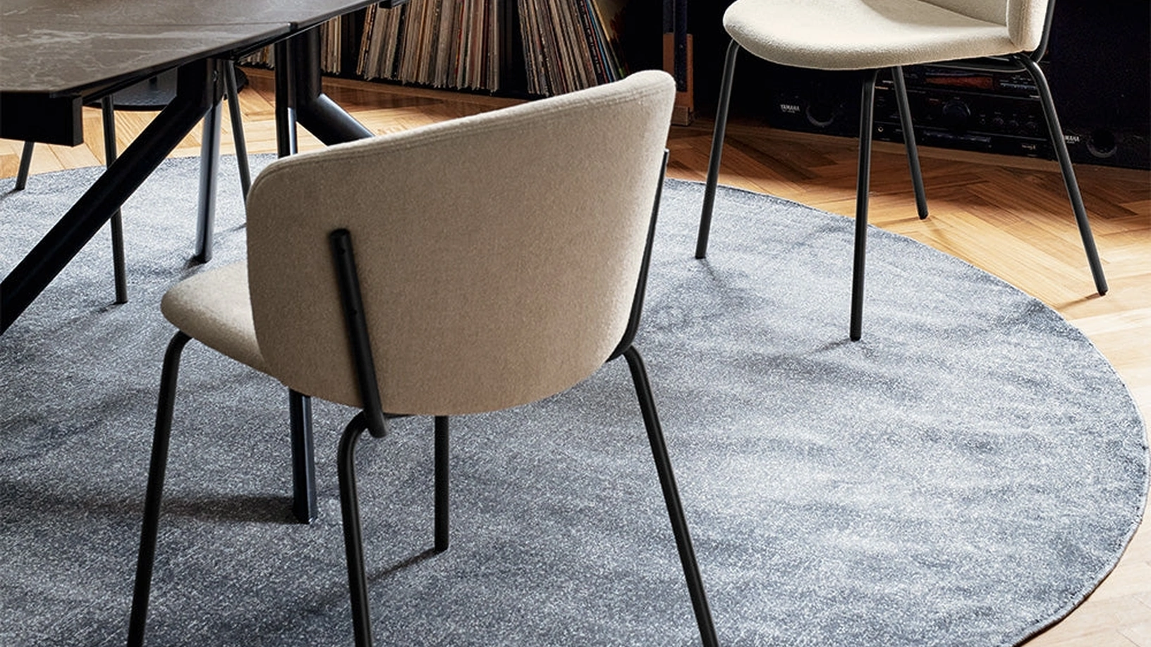 Sedia Desy Mid di Connubia