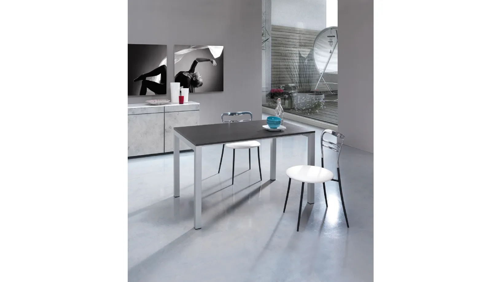 Tavolo dal design moderno in metallo di Sedie Brianza