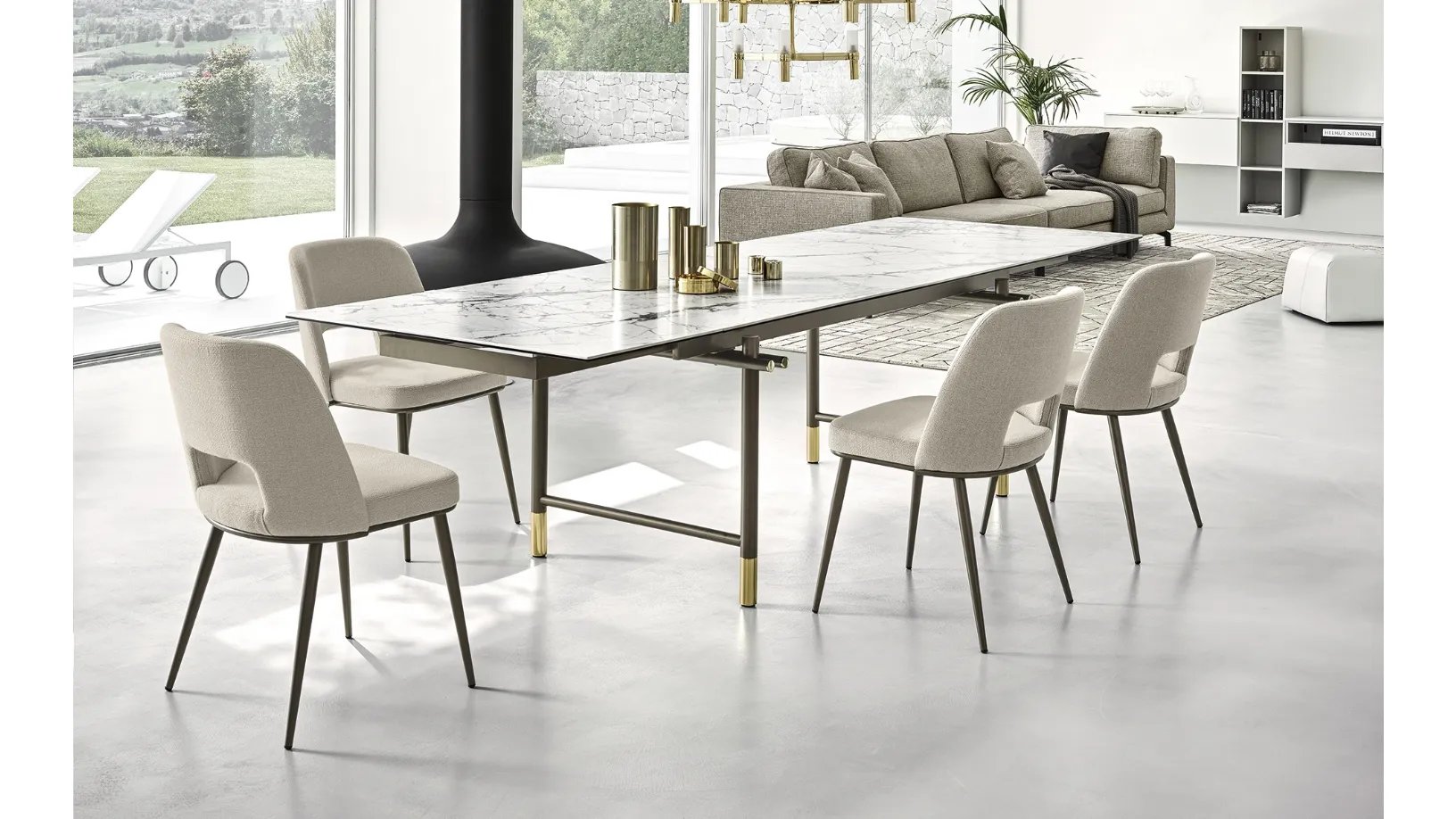 Tavolo allungabile in ceramica con struttura industrial design in metallo Monogram di Calligaris