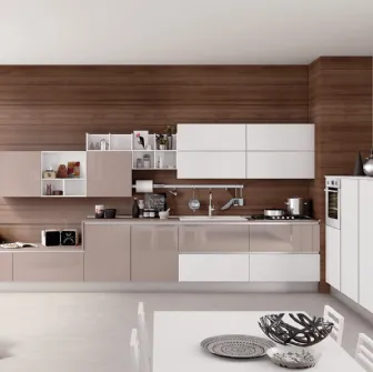 Cucina Moderna lineare Kyra Rosa Colorado opaco effetto vetro e Bianco lucido effetto vetro di Creo
