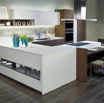 Cucina Moderna con penisola Immagina Wood 07 in laccato e Rovere di Lube